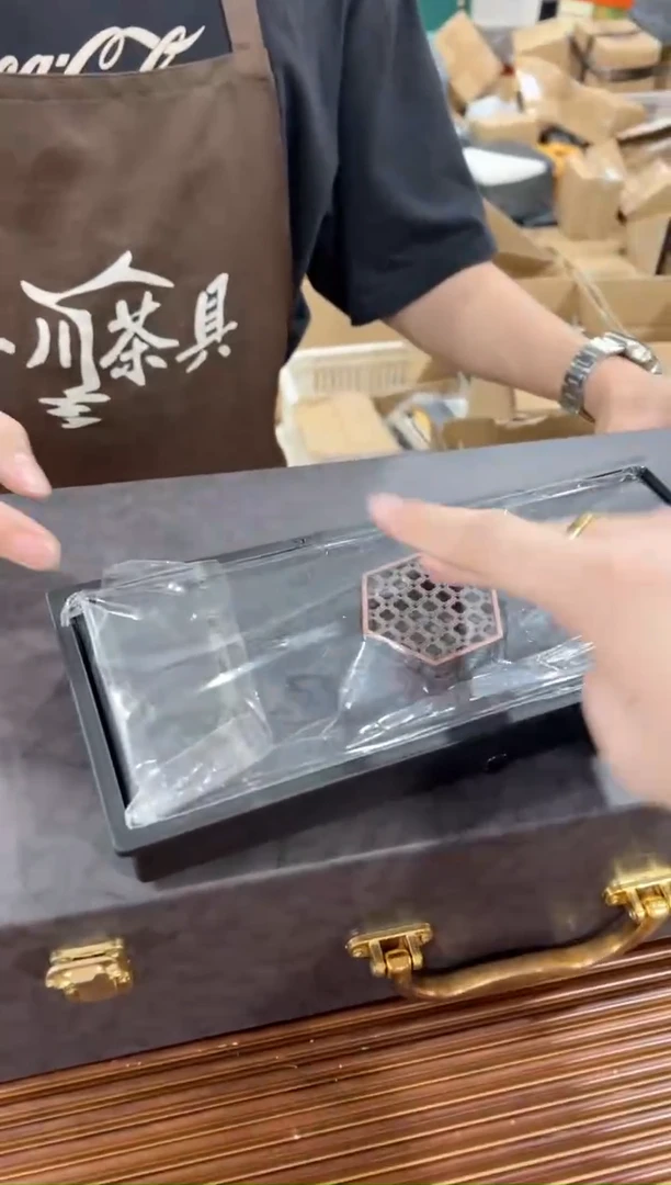 【闪购商品】瓷盖碗1