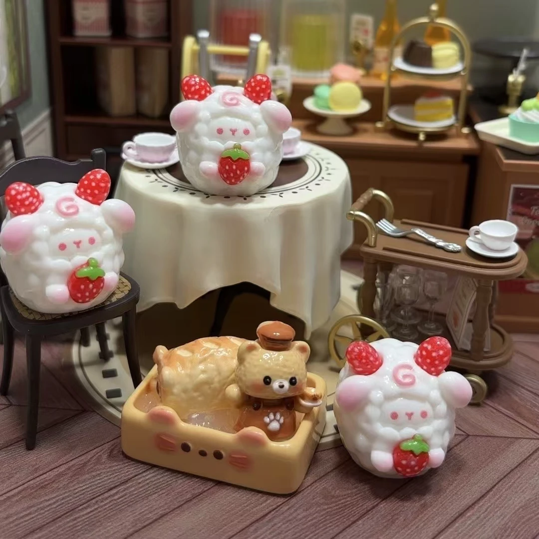 【师姐毒家定制】立体草莓小羊（原色）创意树脂手工diy饰品