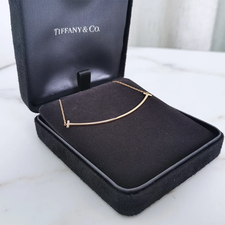 95新 Tiffany & Co./蒂芙尼 18k金Tiffany 大号T笑脸项链/锁骨链