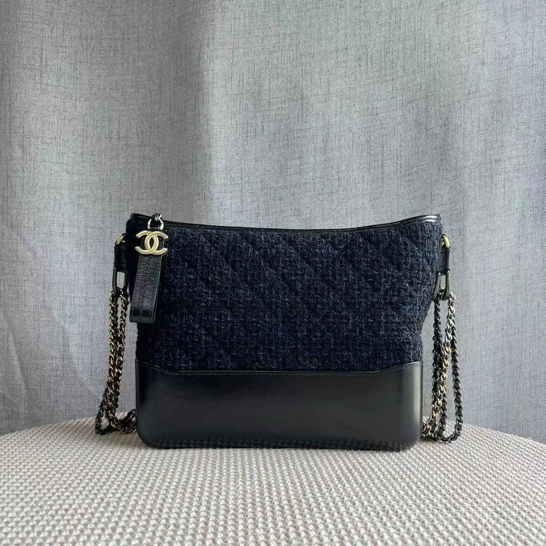 95新 Chanel/香奈儿 深蓝色毛呢中号流浪包
