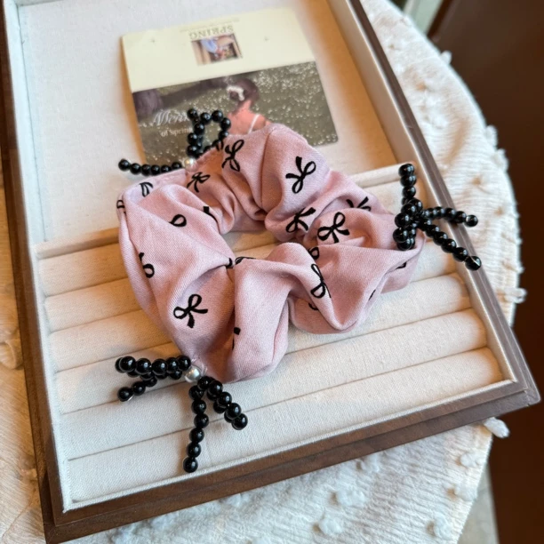 7305甜甜的蝴蝶结肠圈