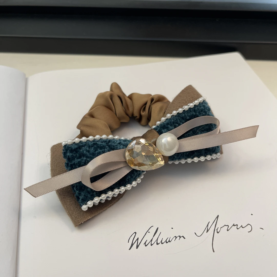 6687复古毛呢蝴蝶结发圈