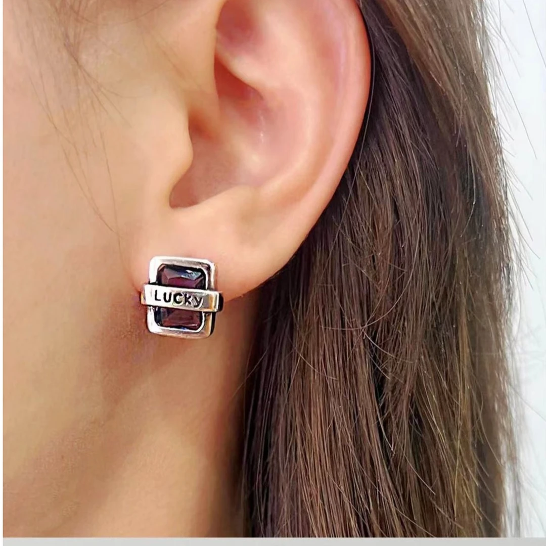 铜合金耳饰 时尚博主同款复古法式中秋十一出游耳扣重工百搭耳环