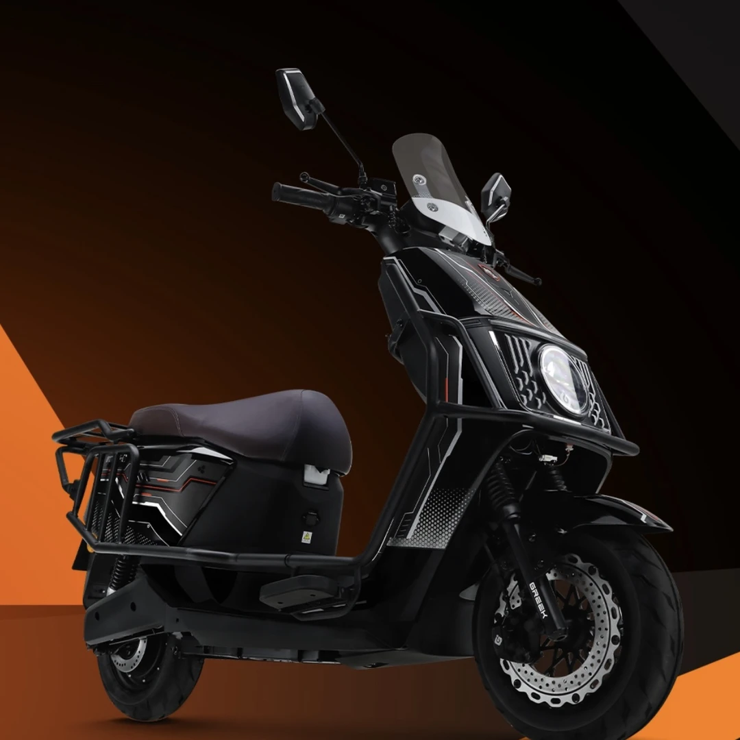 仰望高速电摩格林豪泰电动车速度70长续航超跑版新款可上牌