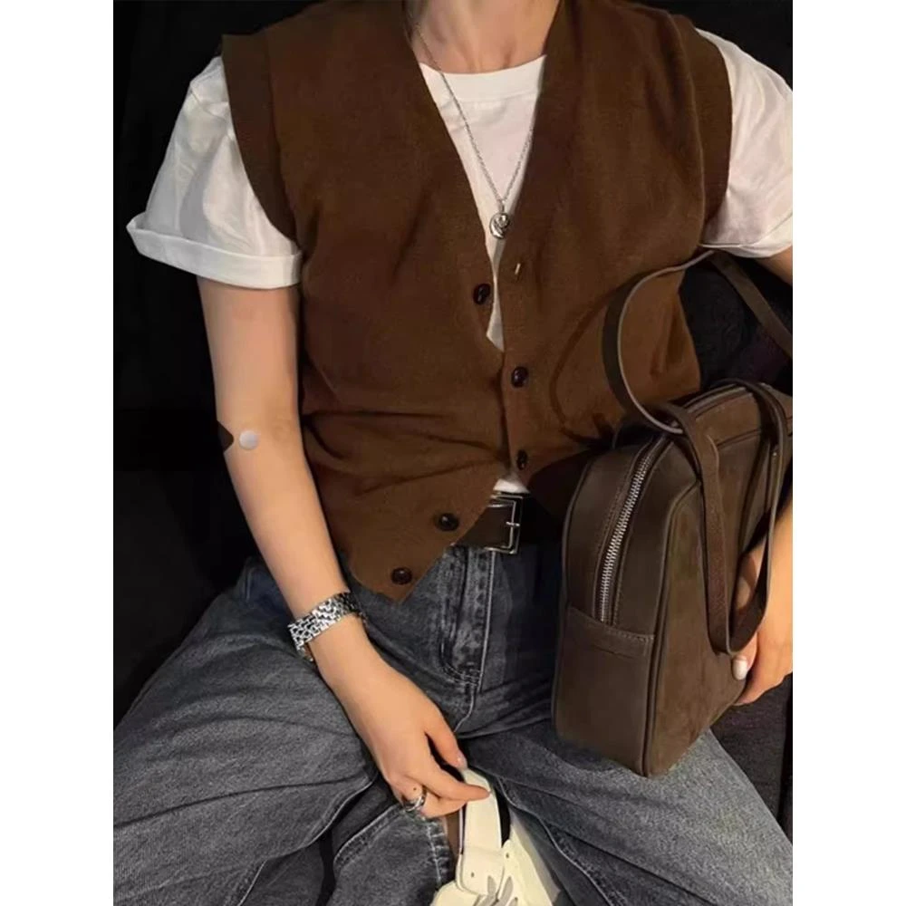 韩系高级感v领针织马甲女秋冬叠穿无袖开衫毛衣背心坎肩上衣马夹