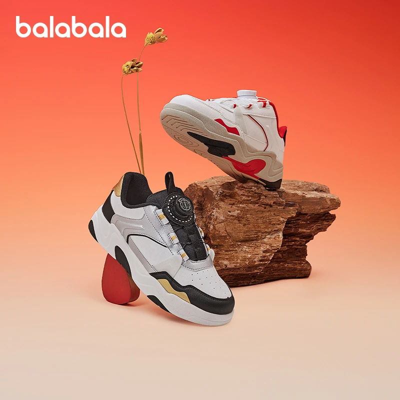 巴拉巴拉童鞋儿童低帮板鞋男童运动小白鞋2025新潮流防滑拜年鞋子