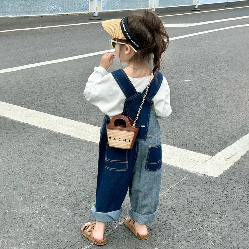 女童牛仔背带裤春秋季新款宝宝时髦撞色牛仔裤儿童韩范早秋装裤子