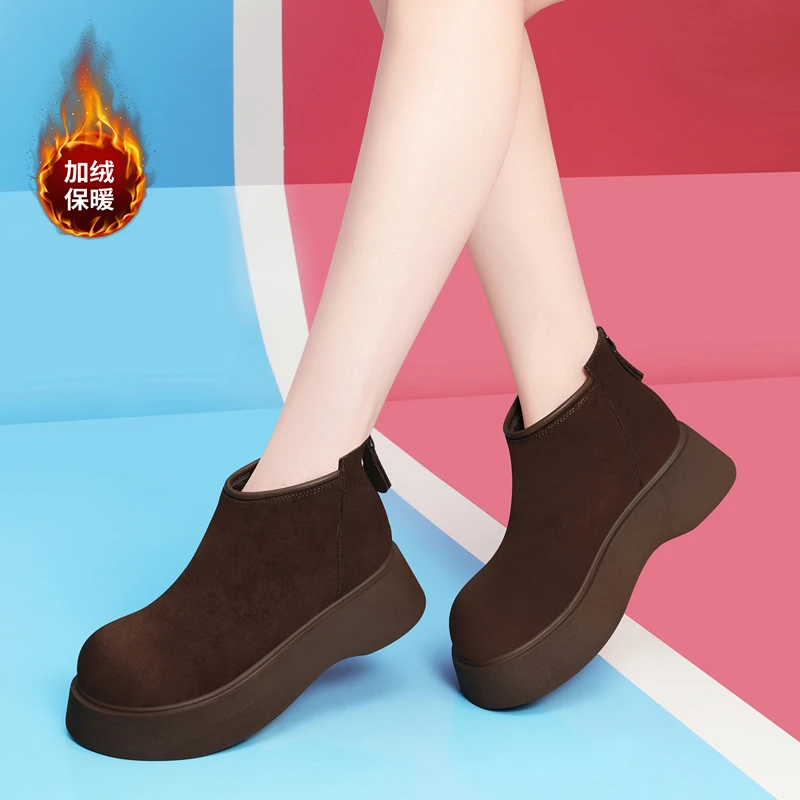 英伦风厚底绒面马丁靴女2025冬季新款大头松糕加绒切尔西勃肯短靴