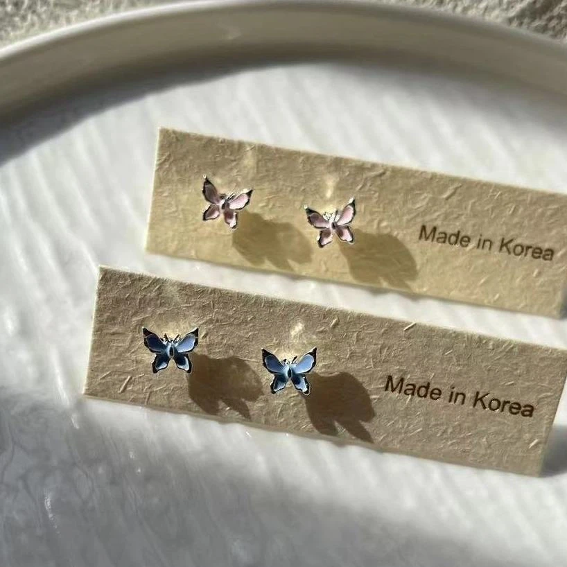 合金耳饰 蓝色粉色滴釉蝴蝶耳钉女新款百搭简约ins小众精致耳饰