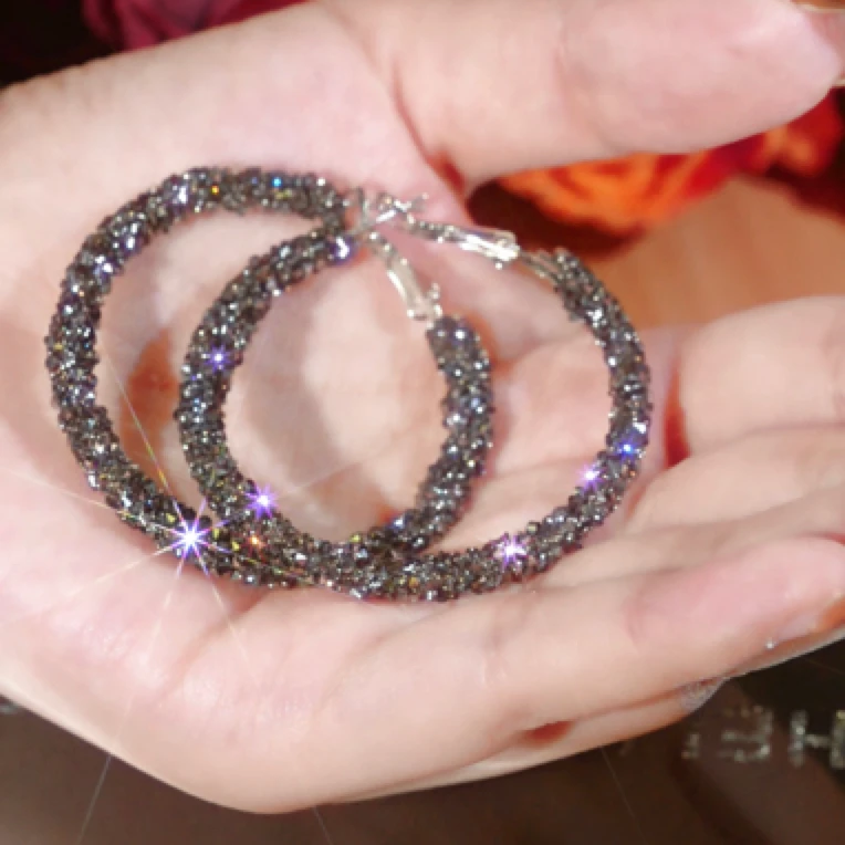 合金合成锆石耳饰 黑色大耳圈爆款女人味轻奢气质耳饰网红耳坠