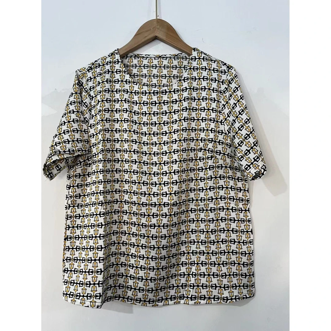 8795-4新款时尚百搭小衫