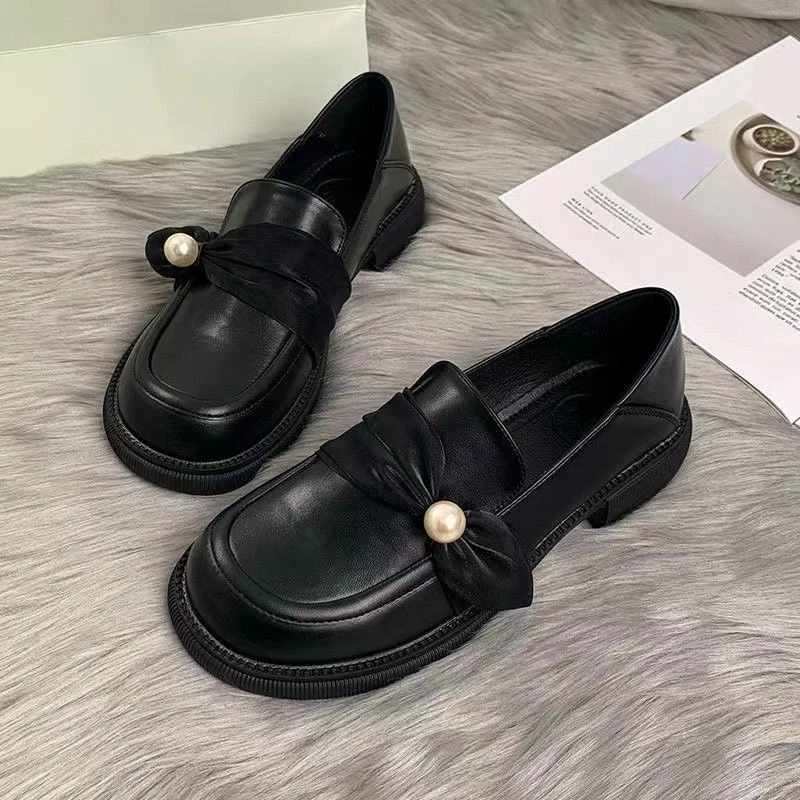 新款冬款女单鞋2023年秋冬女鞋潮黑色增高百搭小皮鞋女豆豆鞋女