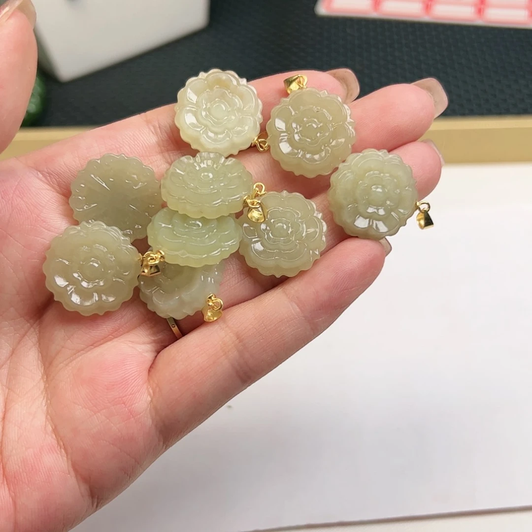 【闪购商品】和田玉颈饰银S925镶嵌16