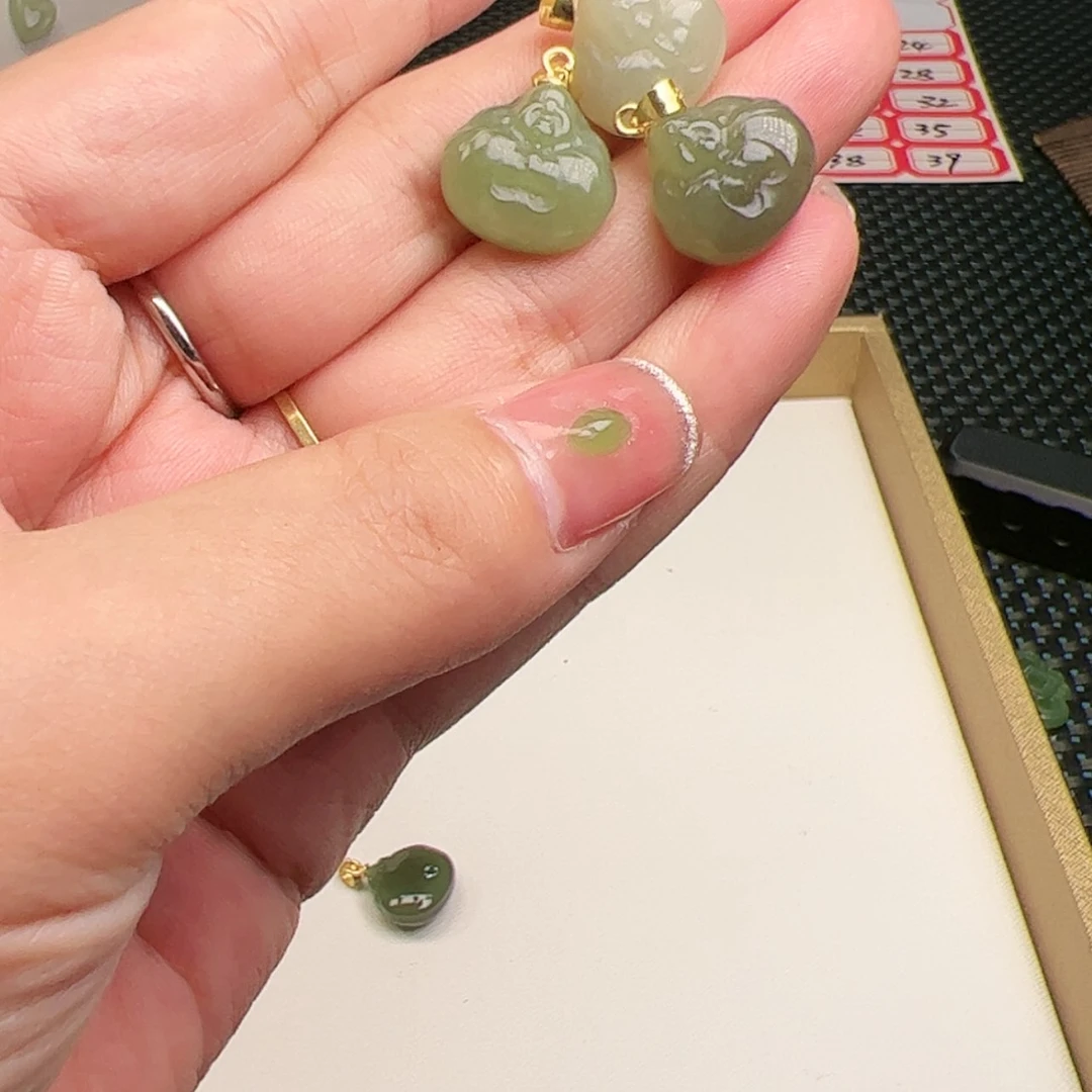 【闪购商品】和田玉颈饰银S925镶嵌22