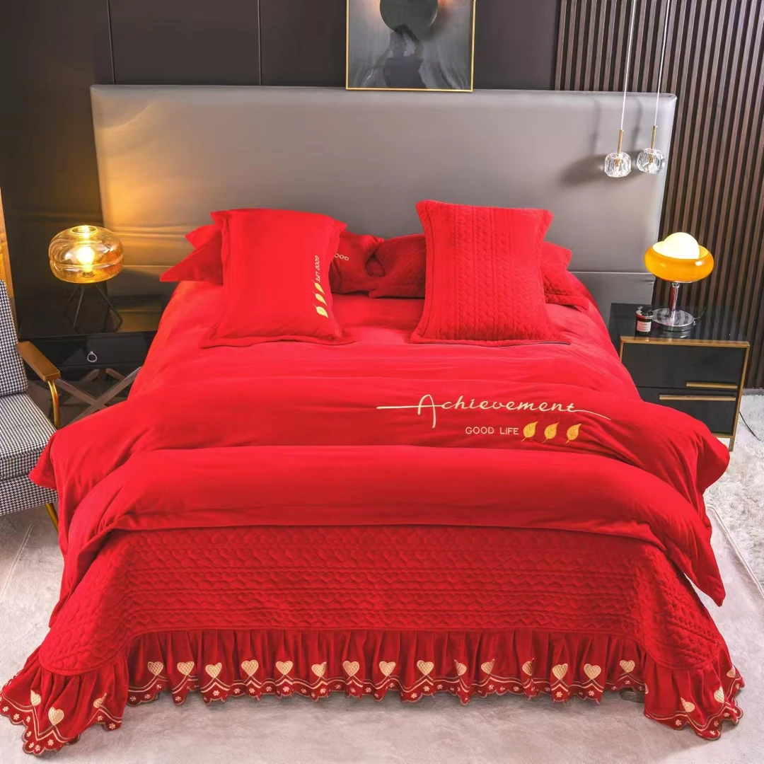 【2024新款】 重工刺绣款 婴儿绒  床盖四件套