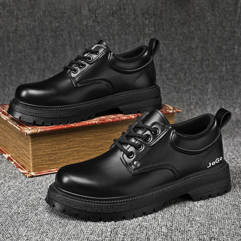 冬季新款男鞋黑色防水防滑休闲皮鞋厨师工作鞋子厚底增高男士潮鞋
