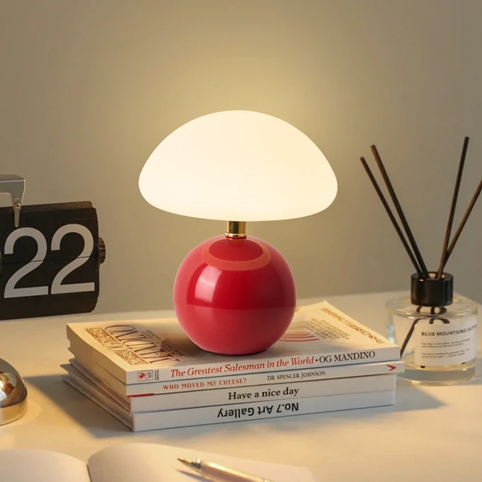 奶油风磨菇灯节能小夜灯女生床头柜灯高颜值氛围灯台灯卧室床头灯