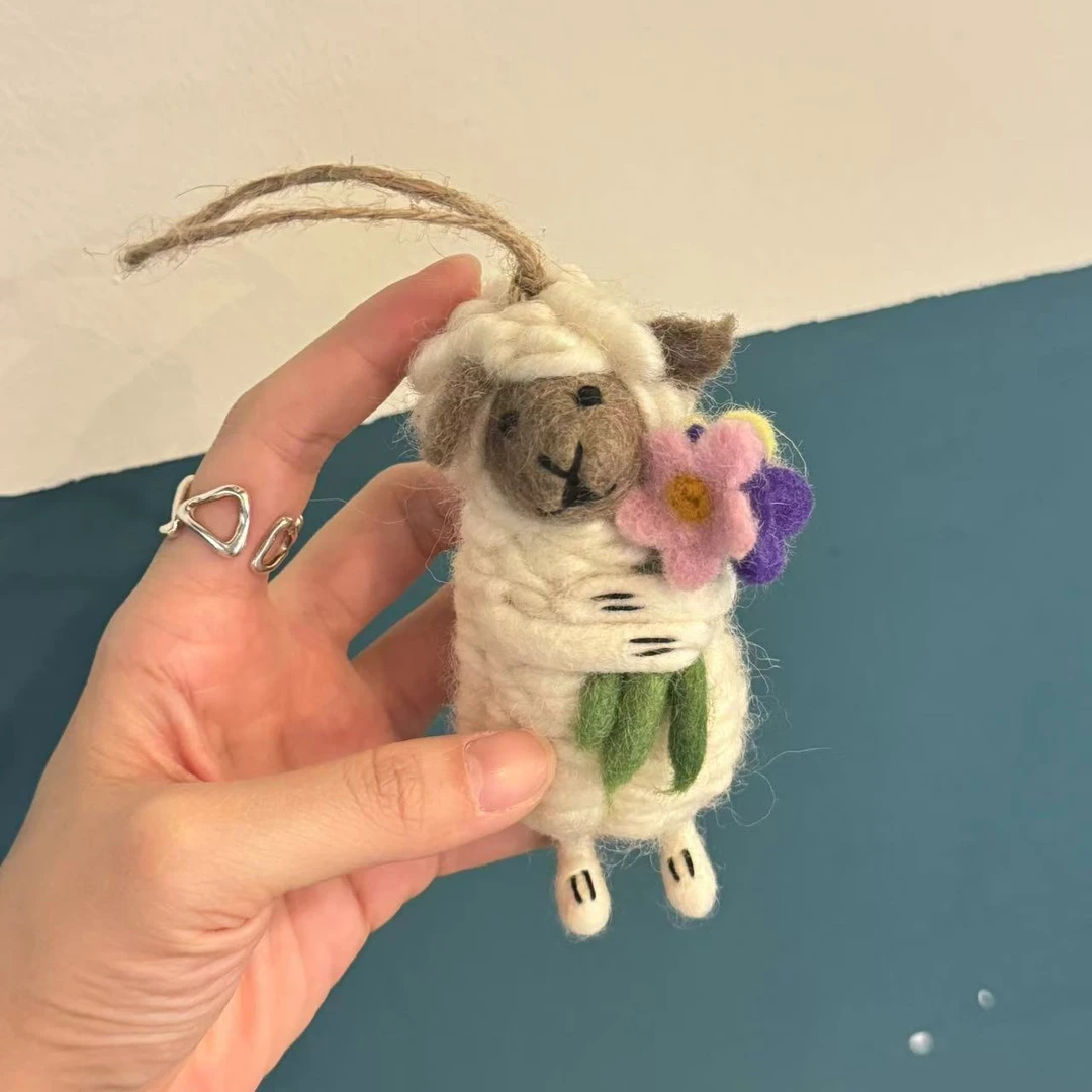 【尼泊尔手工编织小动物】小公仔原版品质潮牌创意短款链条挂饰挂绳