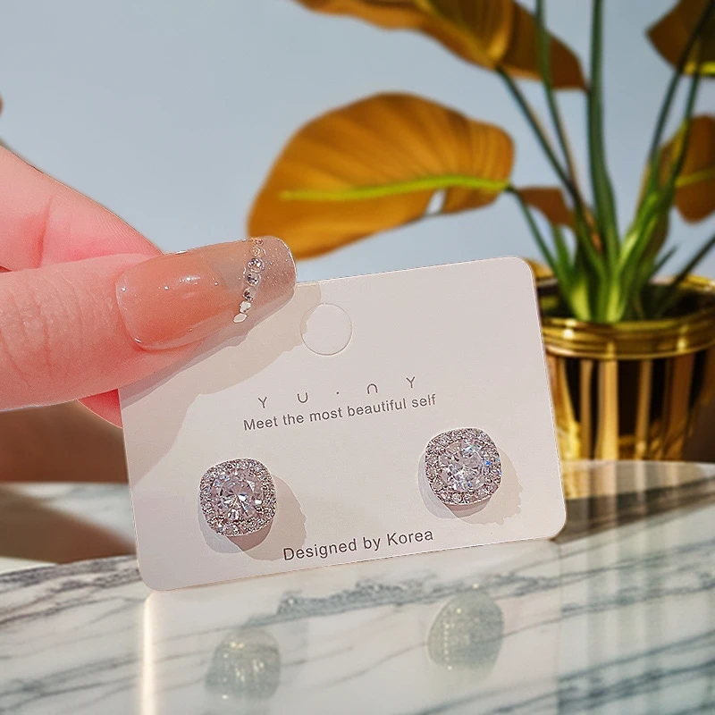 铜合金耳饰 S925银针微镶锆石超闪方钻耳钉女经典简约冷淡风耳钉