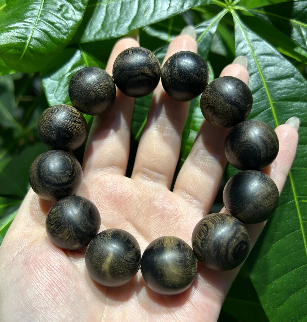 D沉香正心黑油格圆珠单圈2.0手串cs
