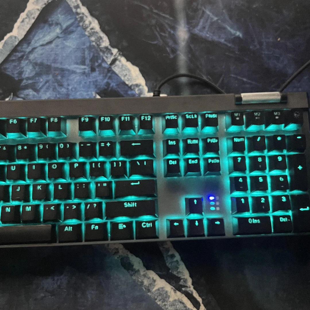 9新 AULA/狼蛛 F3030 三代有线机械键盘 冰蓝光【库存样品】