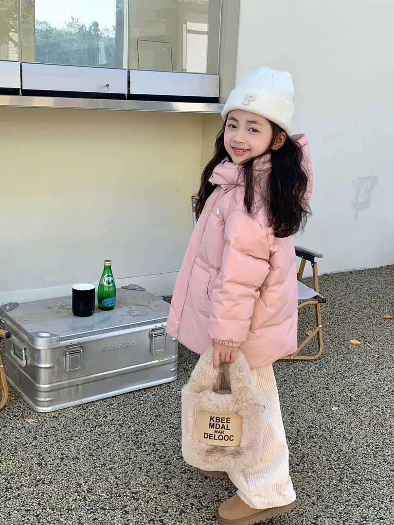 柳柳定制 2024秋冬新款胸前小字母连帽羽绒服 230305