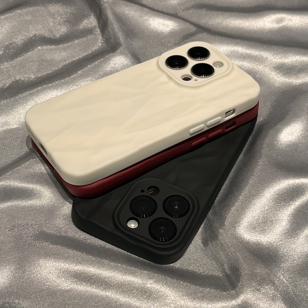 创意简约ins纯色褶皱苹果15手机壳iphone13/14promax高级12全包11