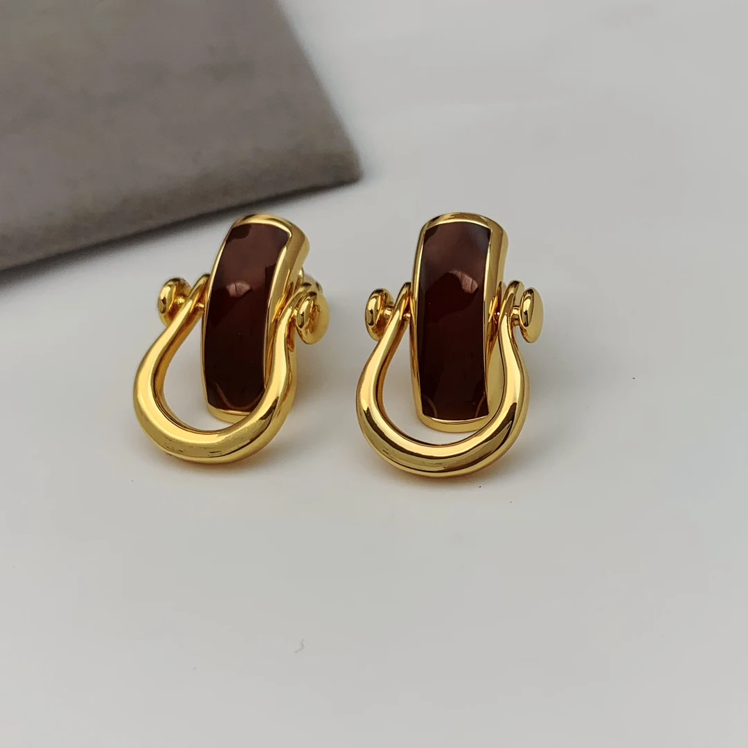 铜合金耳饰 时尚气质复古马蹄宫廷滴油小众设计耳钉