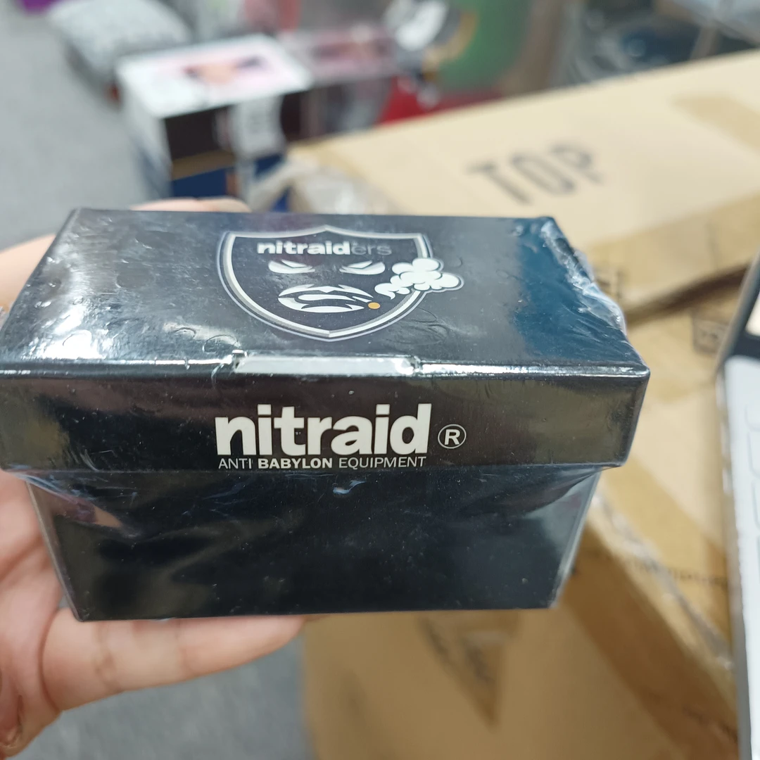 100%板卡-nitraid黑色，潮玩摆件