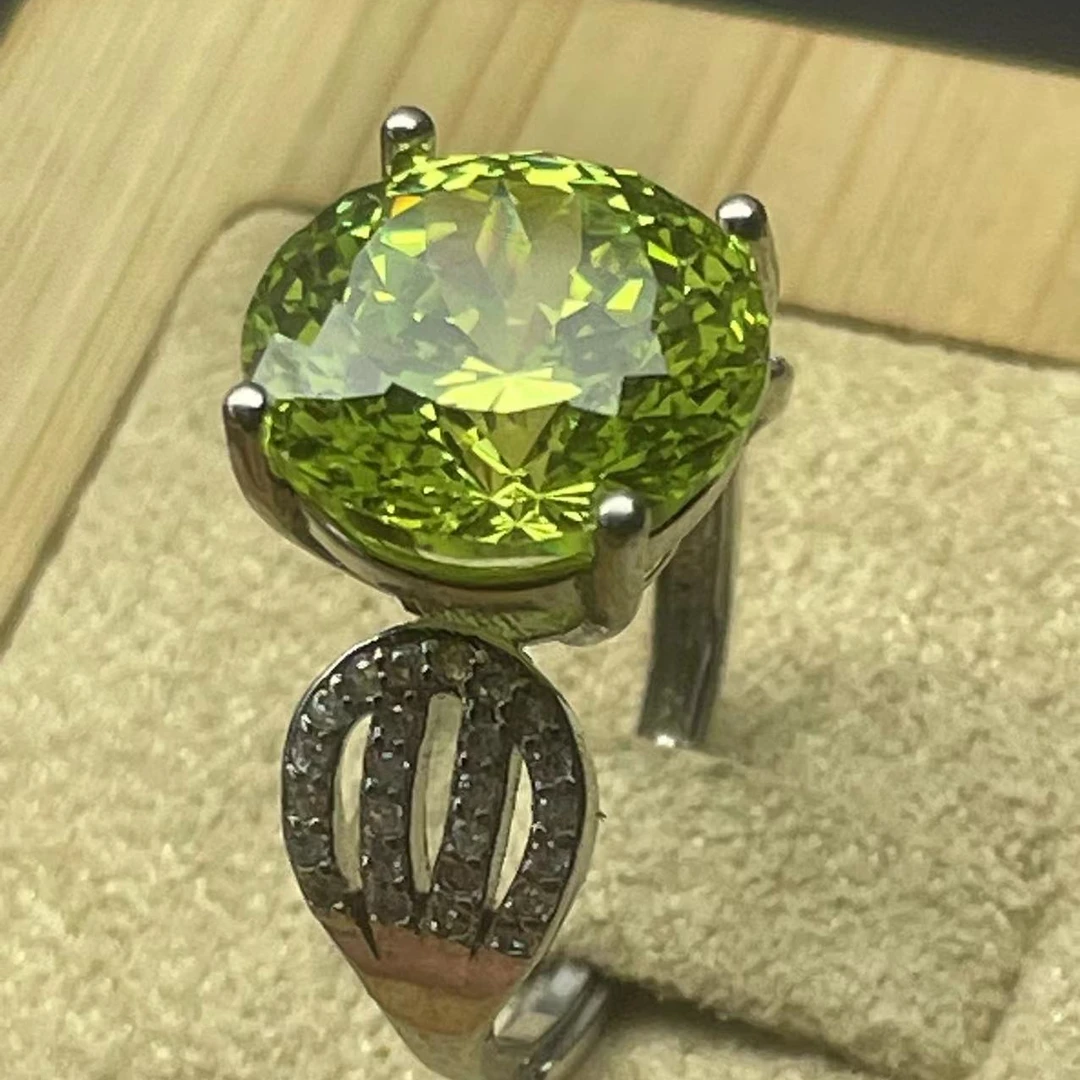 戒指 星光璀璨  精美戒指18