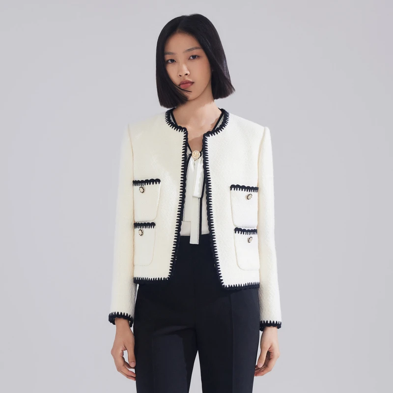 LIME/莱茵【柔韧玫瑰】春季新款钩织花边短上衣本白色LMFADAWCJW01