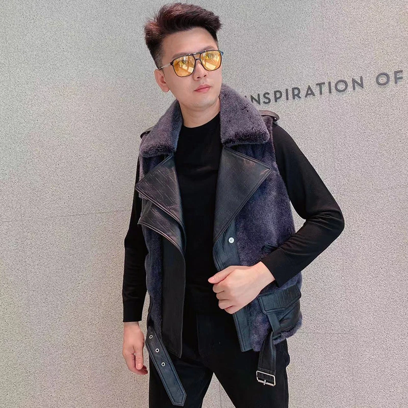 小众新设计《 轻柔质感 》个性机车男士坎肩时尚西装马甲衣长66cm