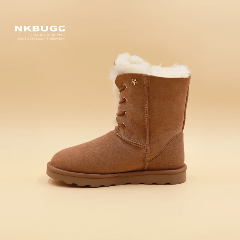【NKBUGG】系带两穿蝴蝶结中筒时尚星星保暖加绒羊皮毛一体雪地靴
