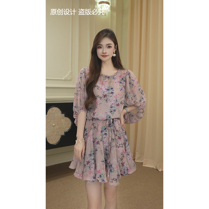 逸焰【宁宁】夏季新款圆领设计感宽松女装连衣裙-90291