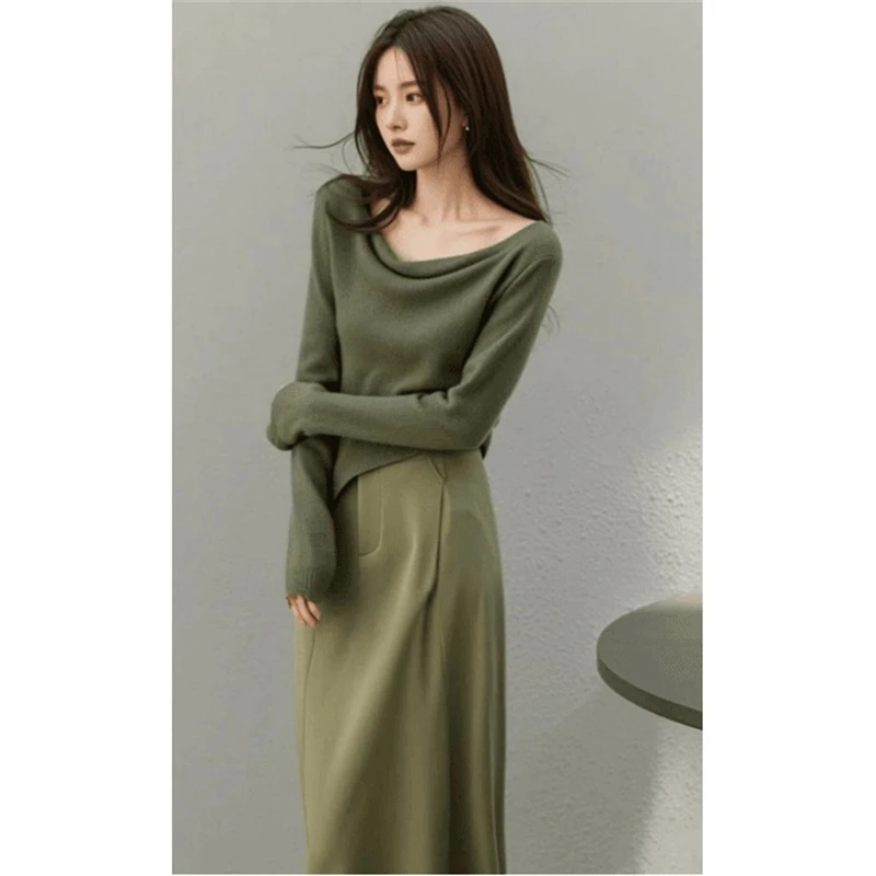 韩系氛围感穿搭绿色上衣连衣裙套装秋装女款2024年新款钓系约会裙