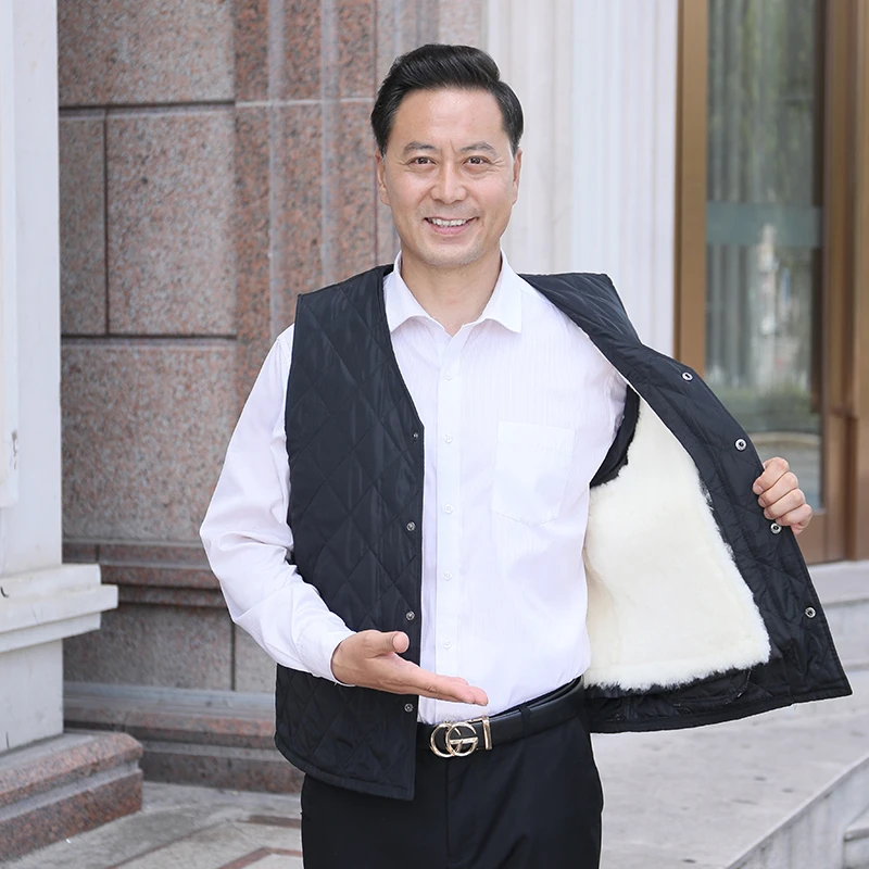 冬季格子款保暖加厚羊毛皮毛一体马甲