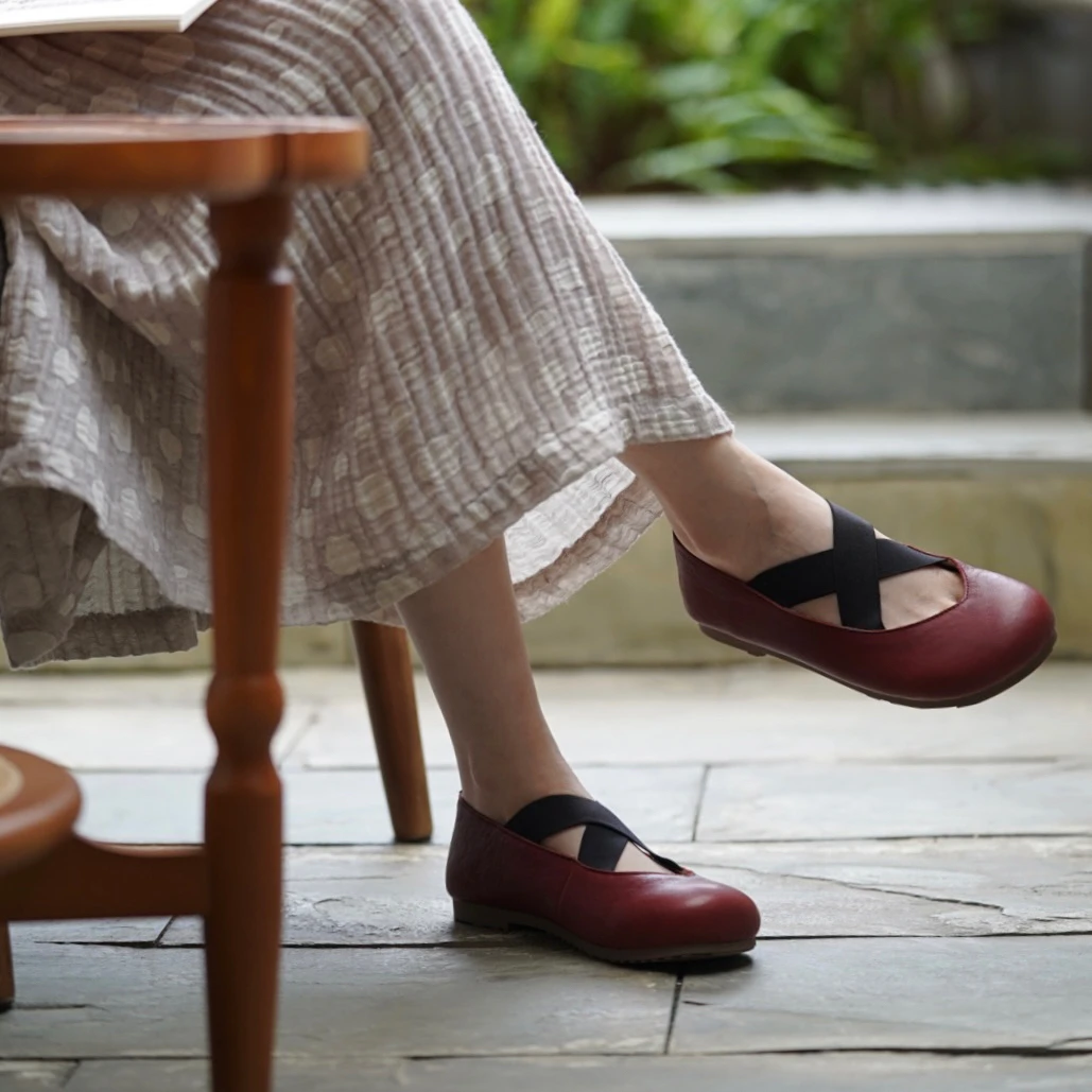 游尘衣物/绑带舒适单鞋