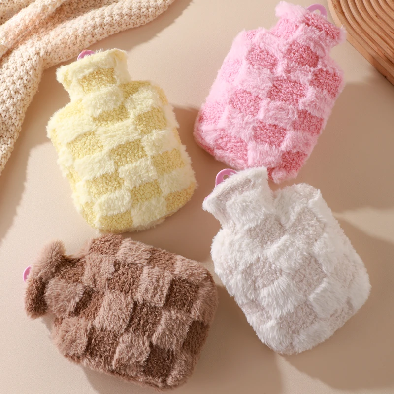 热水袋注水暖水袋女生暖手热敷肚子暖脚家用可爱毛绒布套防爆冬天