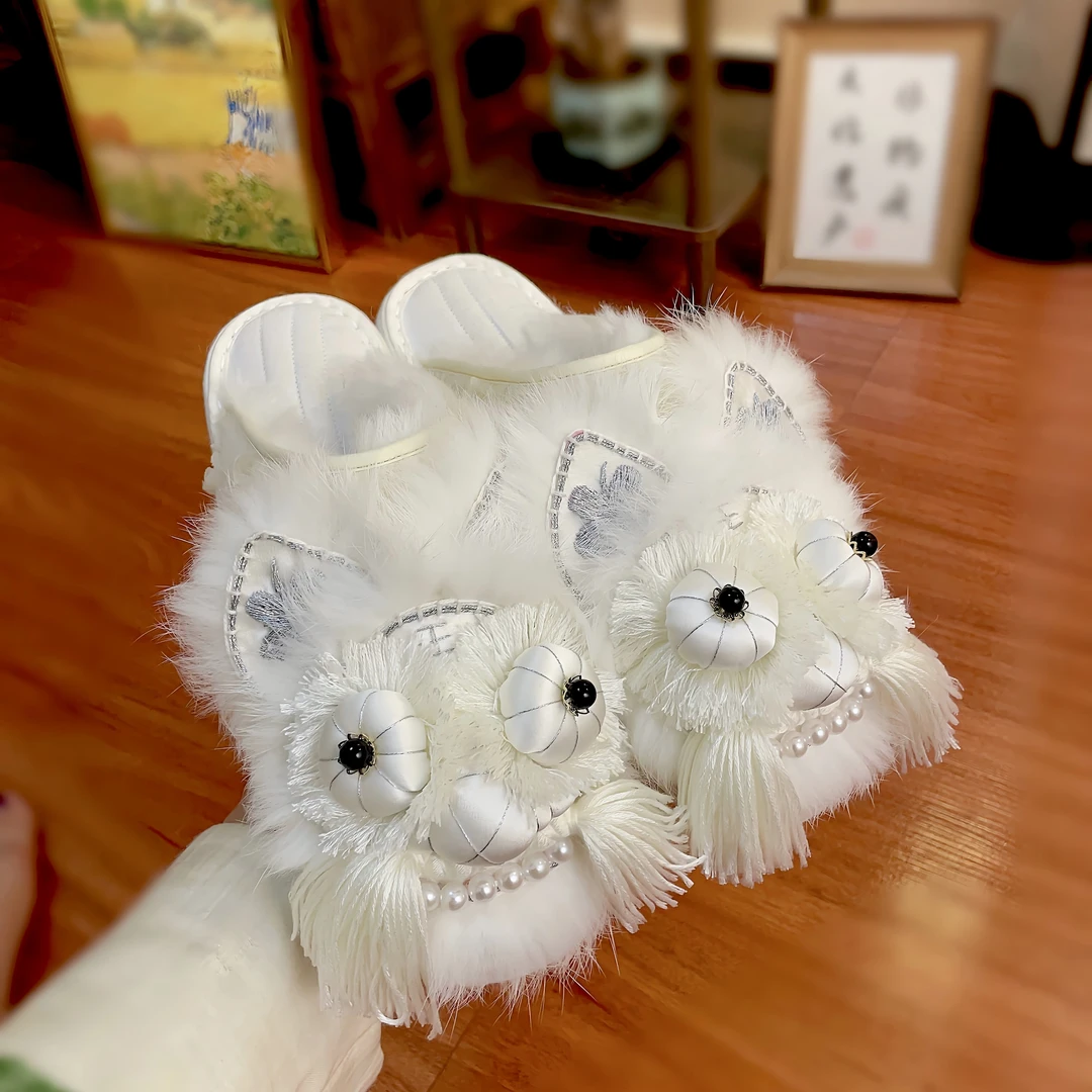 成人虎头鞋保暖冬季时尚加绒毛拖纯手工千层底毛毛鞋民族风绣花鞋