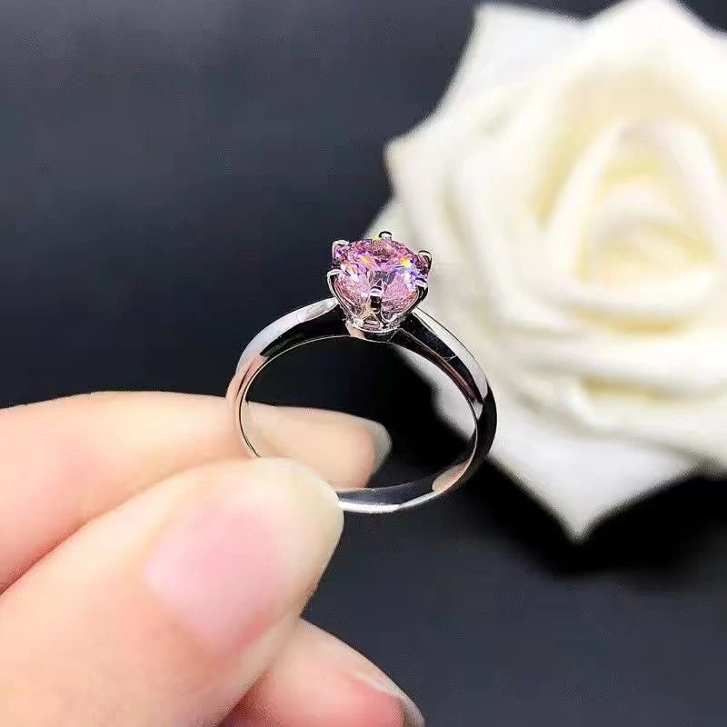 【百世璀璨 尽享光芒】 粉宝戒指女款时尚镶嵌