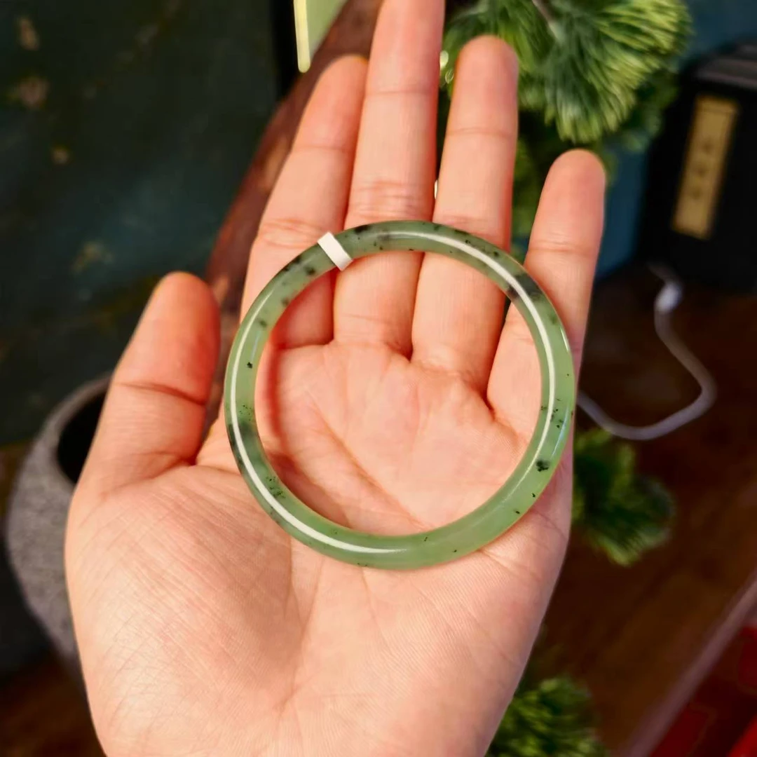 【德巧家】和田玉手镯玉质温润细腻典雅大气精致美丽时尚百搭