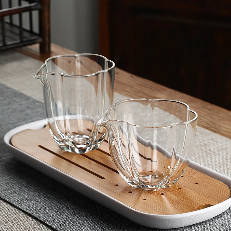 日式花瓣玻璃公道杯耐高温家用茶海分茶器功夫茶配件透明公杯