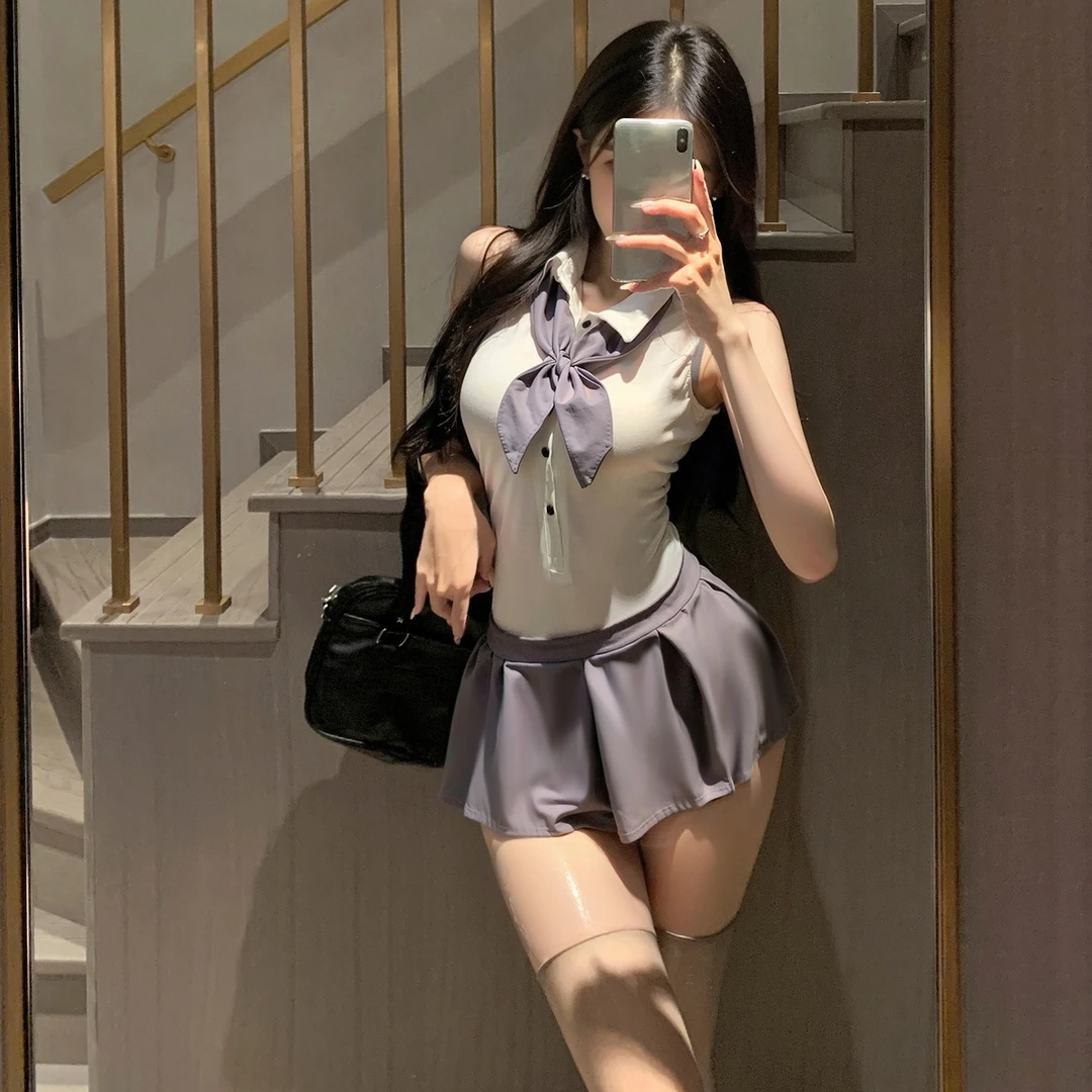 【精致修身】纯欲性感显瘦辣妹jk制服后背镂空小心机学院风家居服
