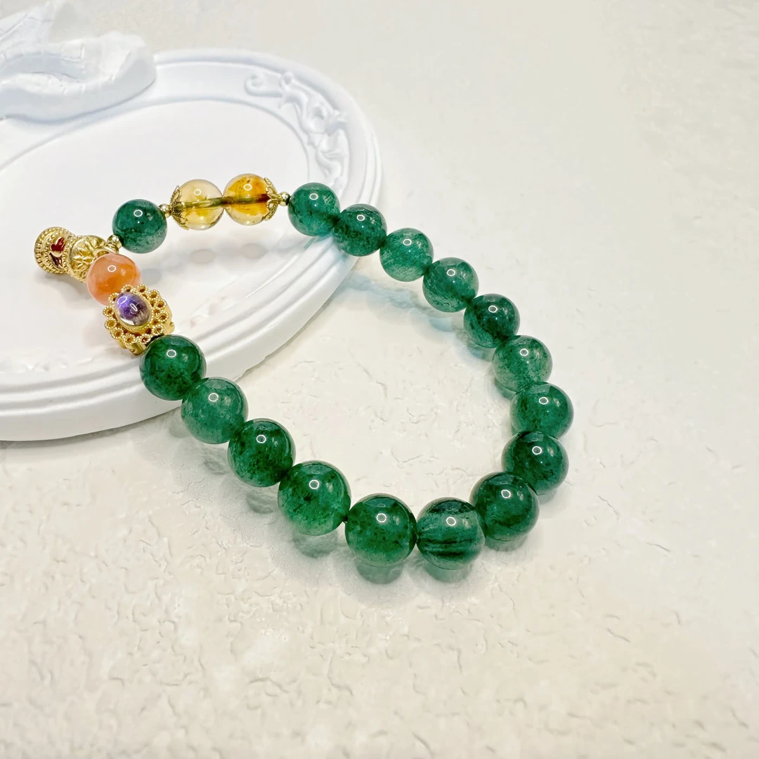 【石临珠宝】星光高饱和绿草莓晶手串精致优美女款单圈百搭时尚气质