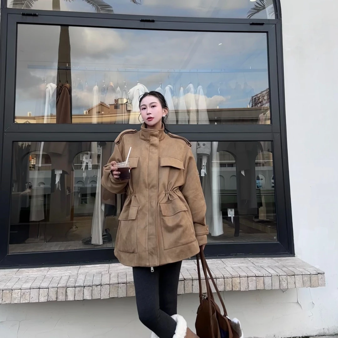 美拉德色小鹿绒皮白鸭绒加厚工装短款外套19277