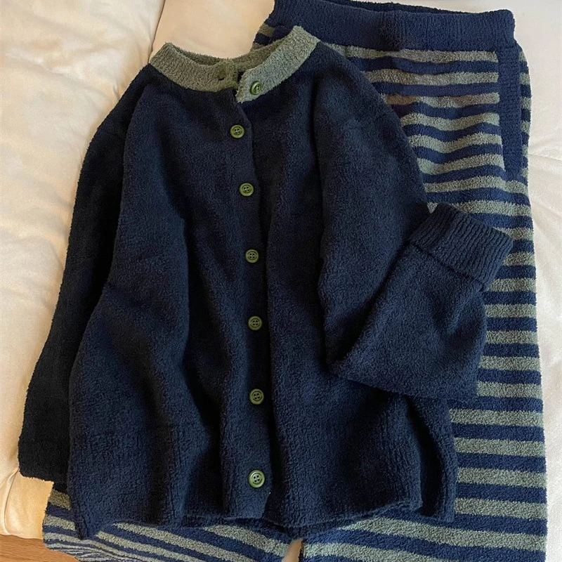 条纹加绒加厚半边绒睡衣女冬季新款网红风大码保暖针织居家服套装