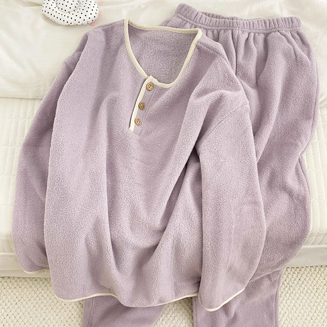 软糯糯纯色法兰绒圆领睡衣女秋冬季新款加绒保暖家居服套装可外穿