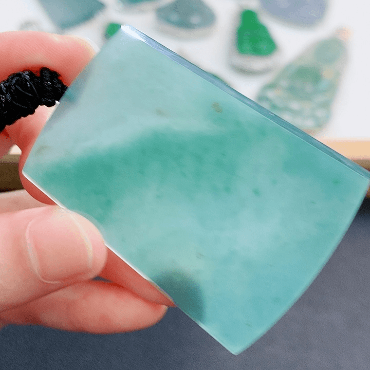 【闪购商品】翡翠颈饰未镶嵌翡翠