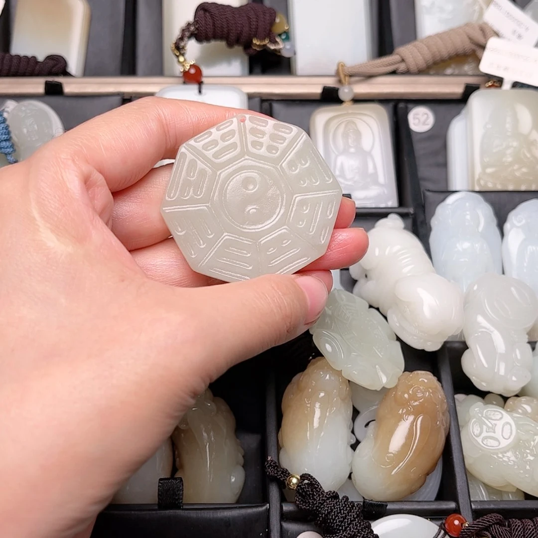 【闪购商品】和田玉颈饰未镶嵌一*