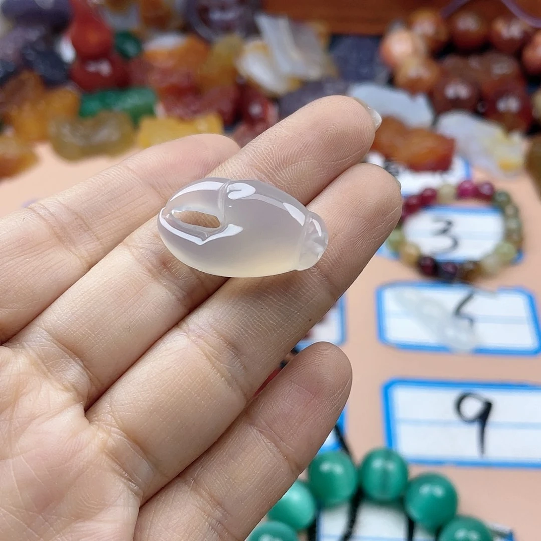 玛瑙/玉髓颈饰合金@*波